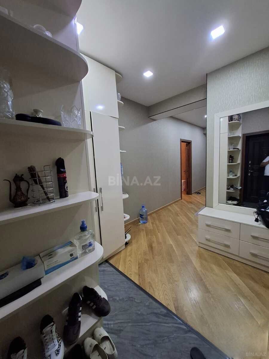 3 otaqlı Yeni tikili, İnşaatçılar m., Bakı