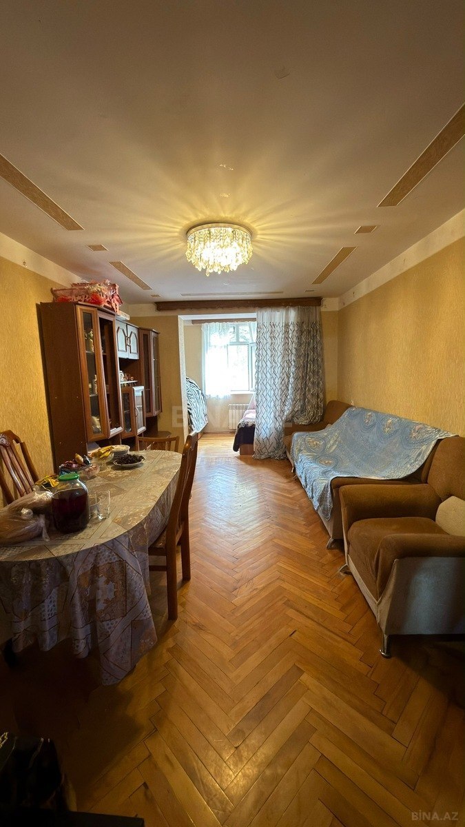 2 otaqlı Köhnə tikili, 20 Yanvar m., Bakı