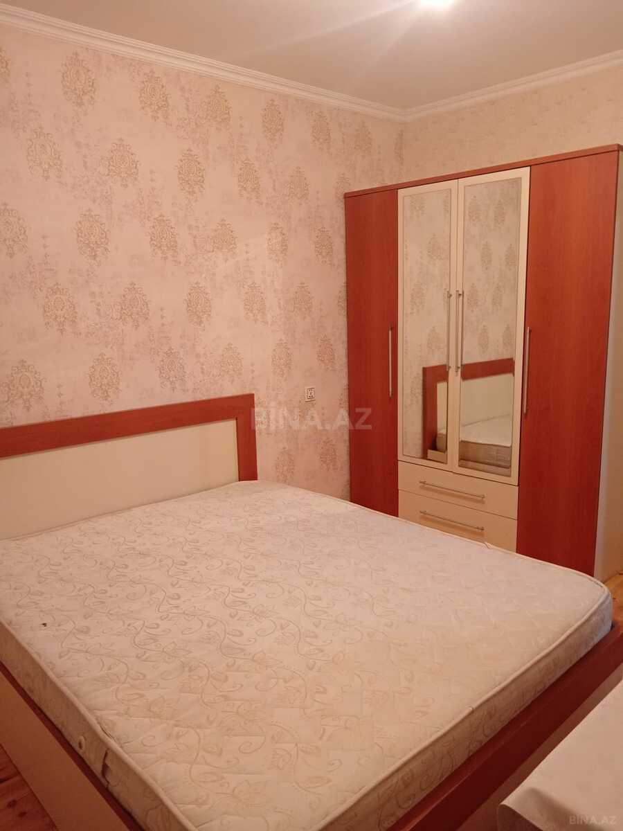 2 otaqlı Köhnə tikili, Bakıxanov q., Bakı