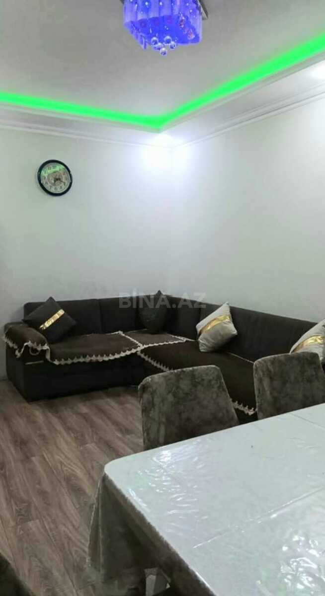 4 otaqlı Köhnə tikili, Yeni Yasamal q., Bakı