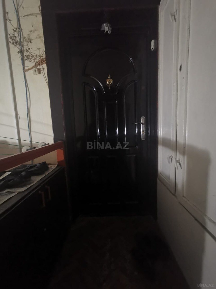 4 otaqlı Köhnə tikili, Azadlıq Prospekti m., Bakı