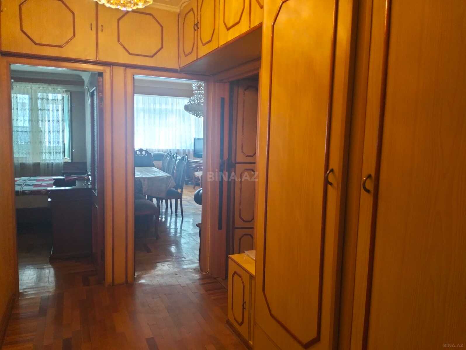 2 otaqlı Köhnə tikili, İnşaatçılar m., Bakı