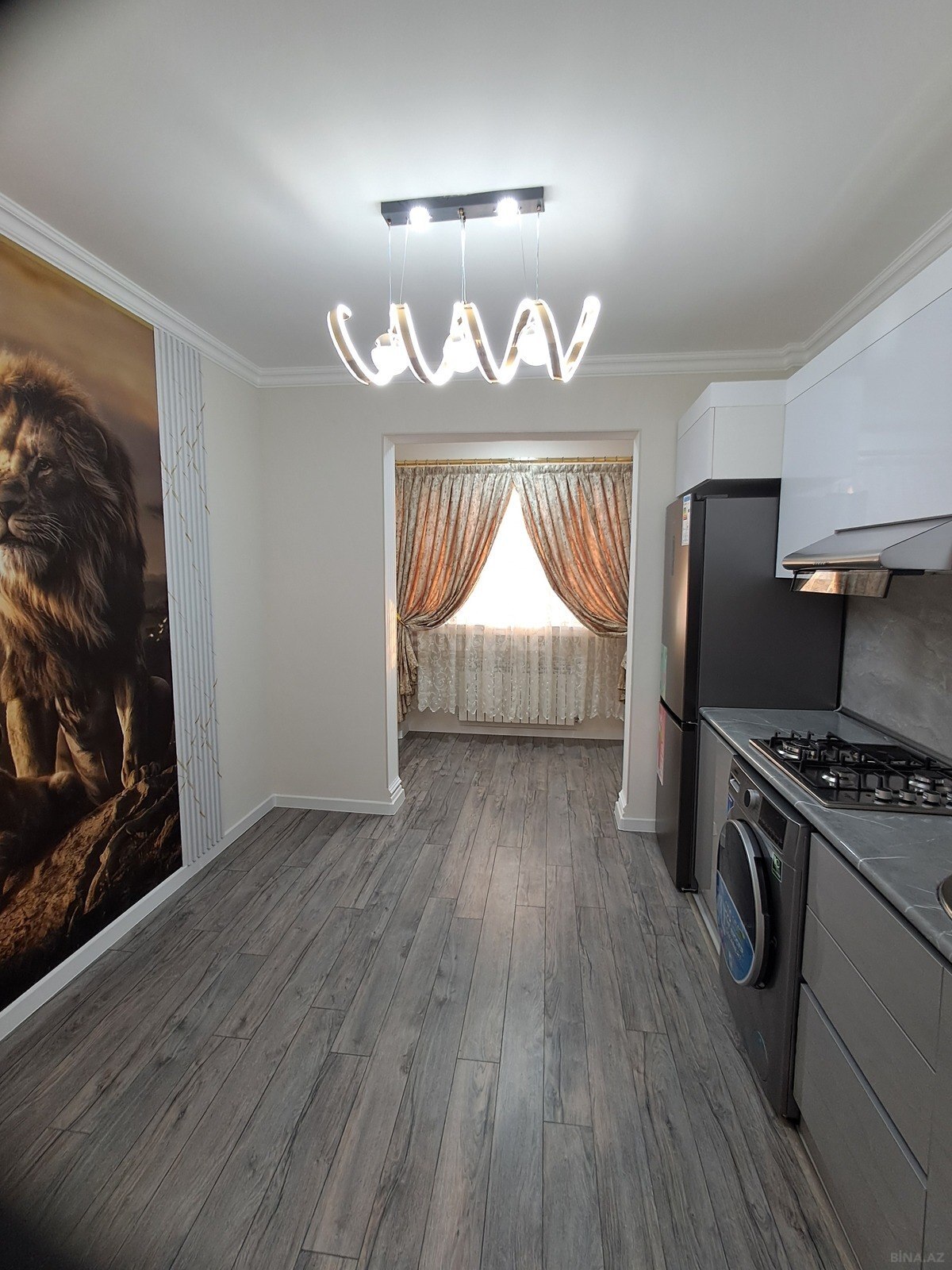 3 otaqlı Köhnə tikili, İnşaatçılar m., Bakı