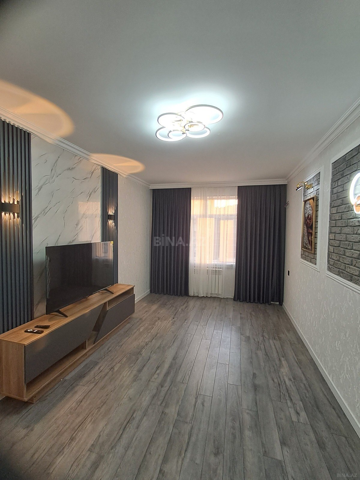 3 otaqlı Köhnə tikili, İnşaatçılar m., Bakı