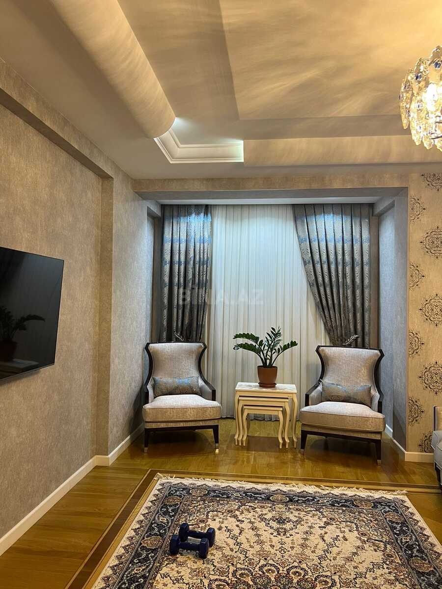 3 otaqlı Yeni tikili, Memar Əcəmi m., Bakı