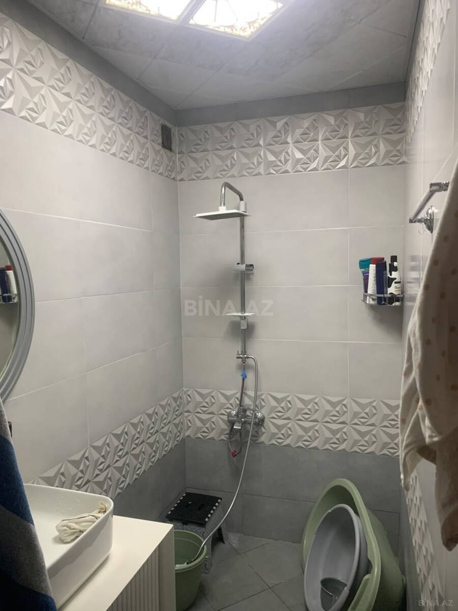 3 otaqlı Köhnə tikili, Neftçilər m., Bakı