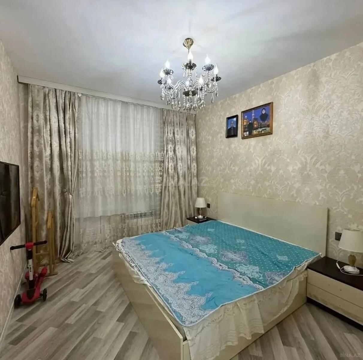 3 otaqlı Köhnə tikili, Memar Əcəmi m., Bakı