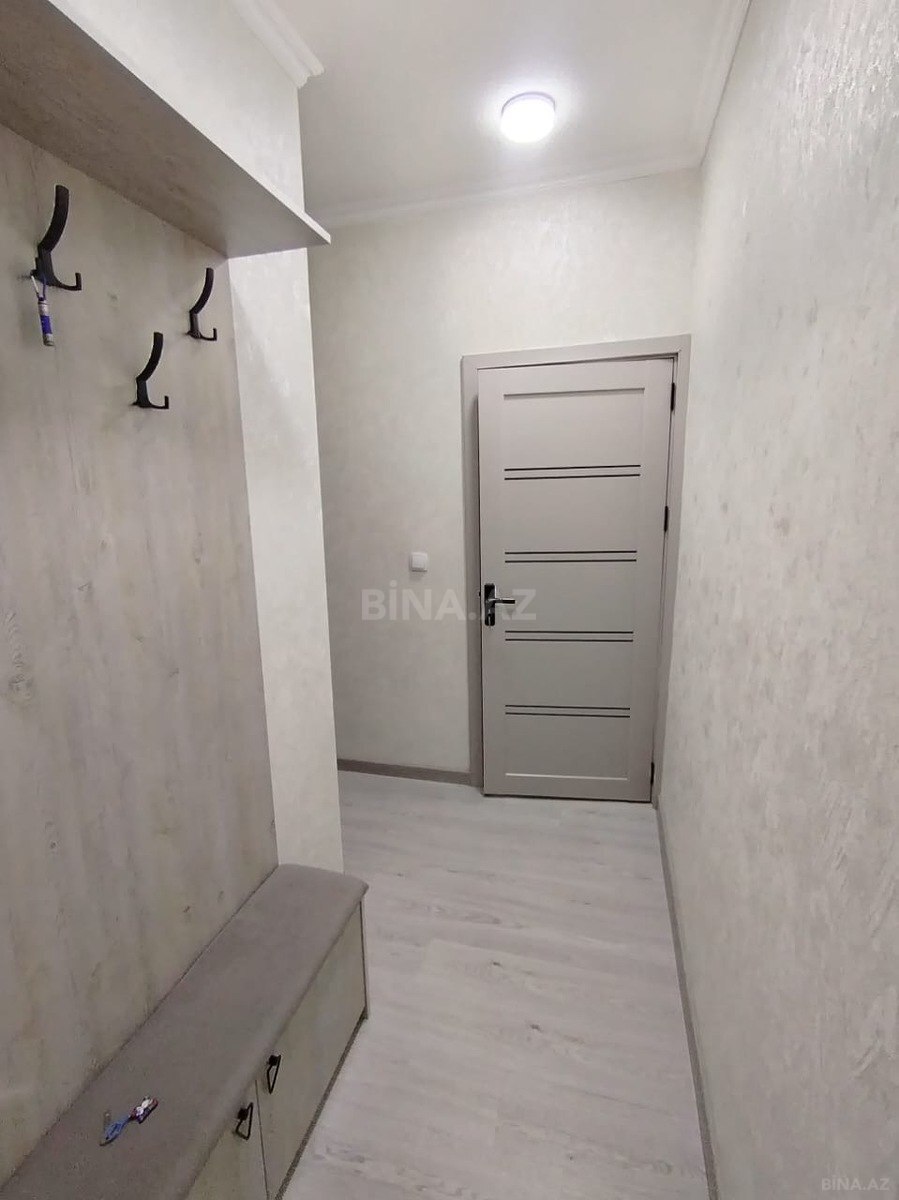 2 otaqlı Köhnə tikili, Memar Əcəmi m., Bakı