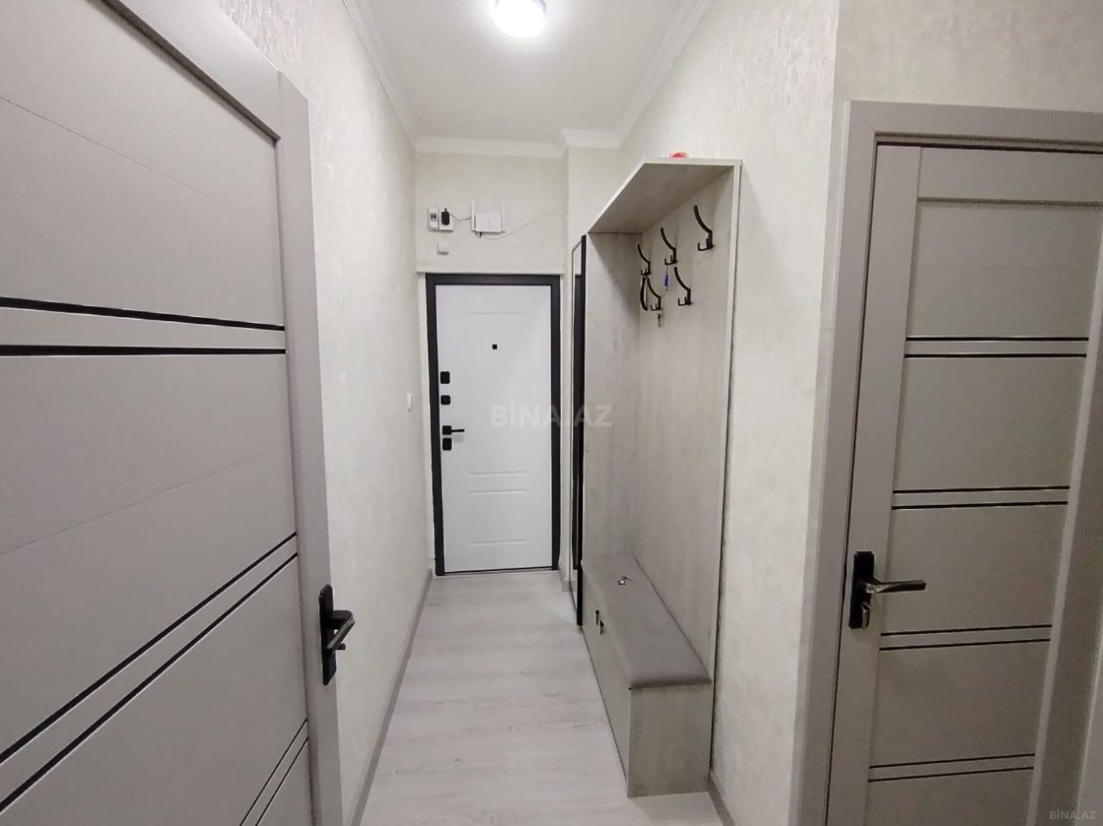 2 otaqlı Köhnə tikili, Memar Əcəmi m., Bakı