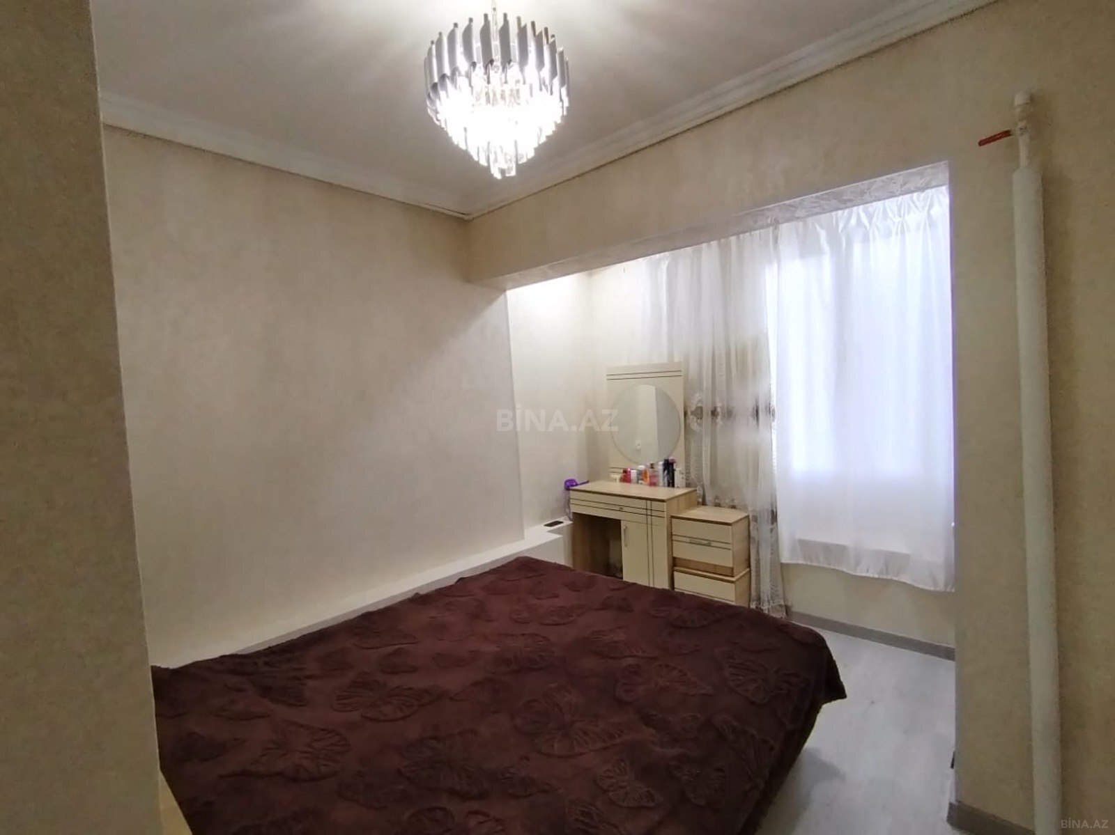 2 otaqlı Köhnə tikili, Memar Əcəmi m., Bakı