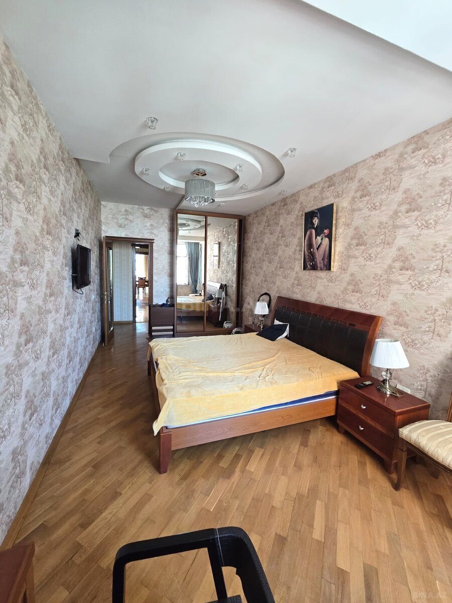 3 otaqlı Yeni tikili, 28 May m., Bakı
