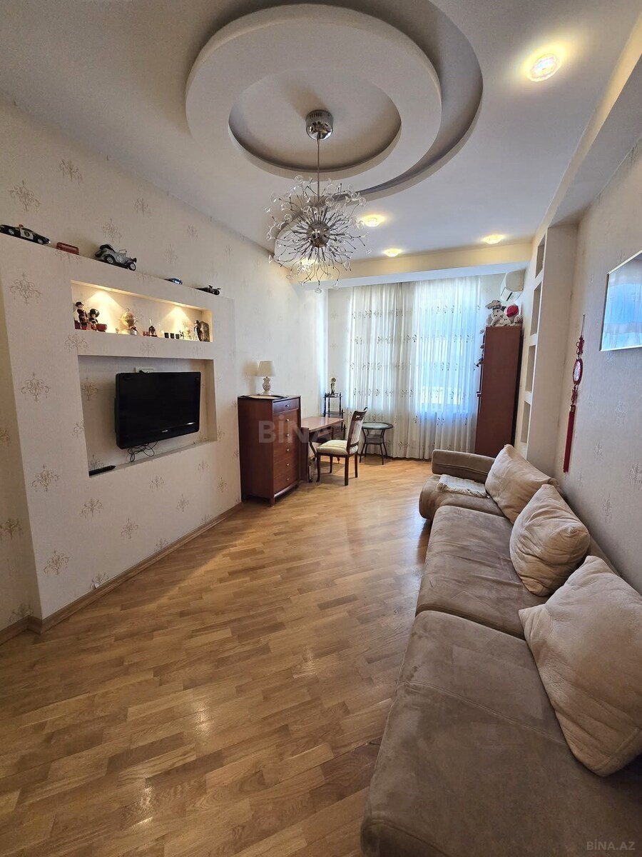 3 otaqlı Yeni tikili, 28 May m., Bakı