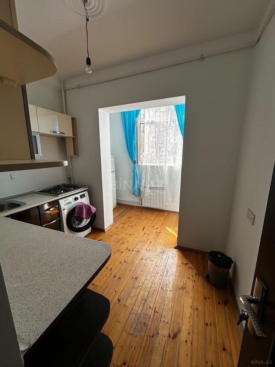 2 otaqlı Köhnə tikili, Yeni Yasamal q., Bakı