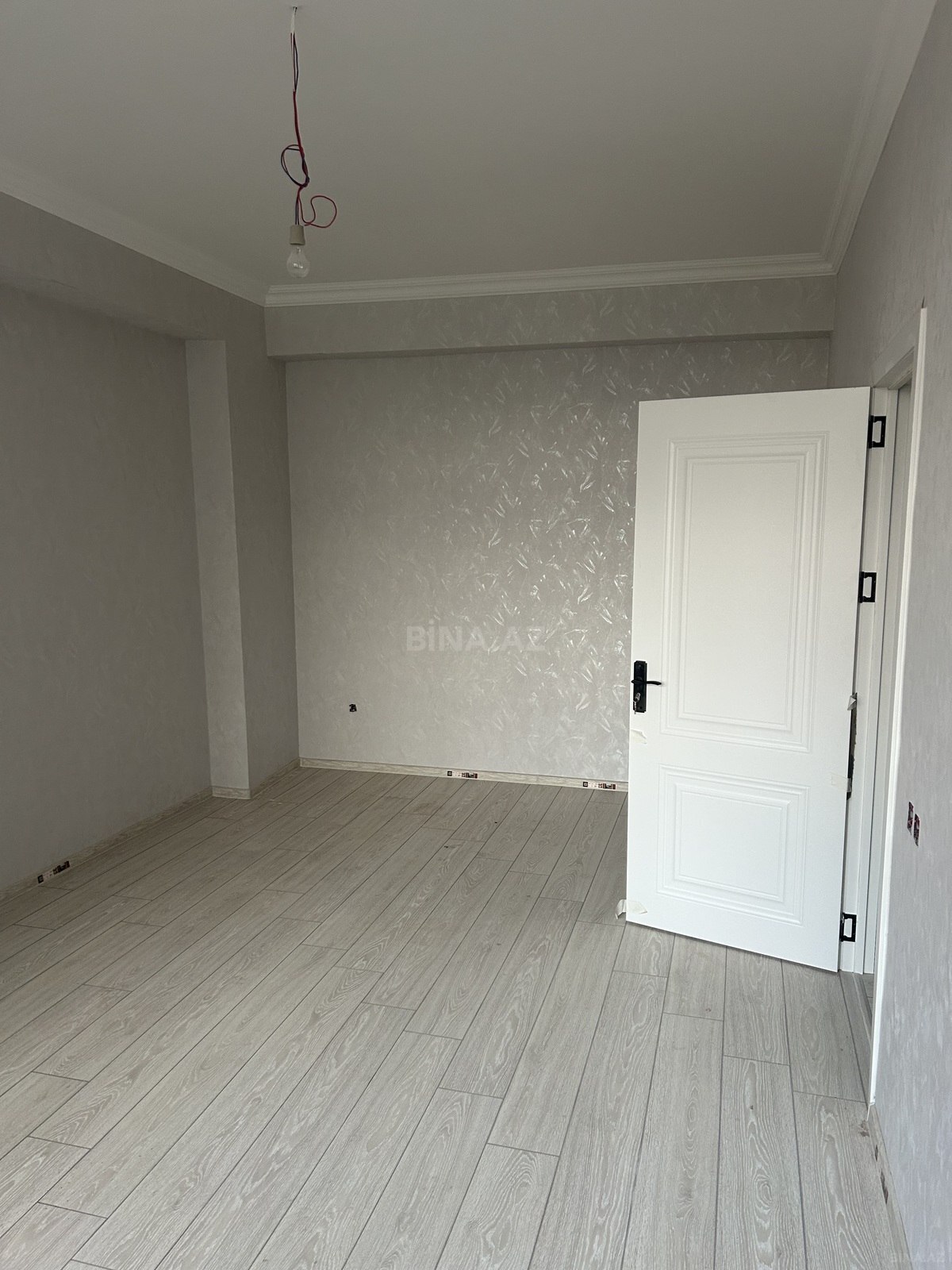 3 otaqlı Yeni tikili, Neftçilər m., Bakı