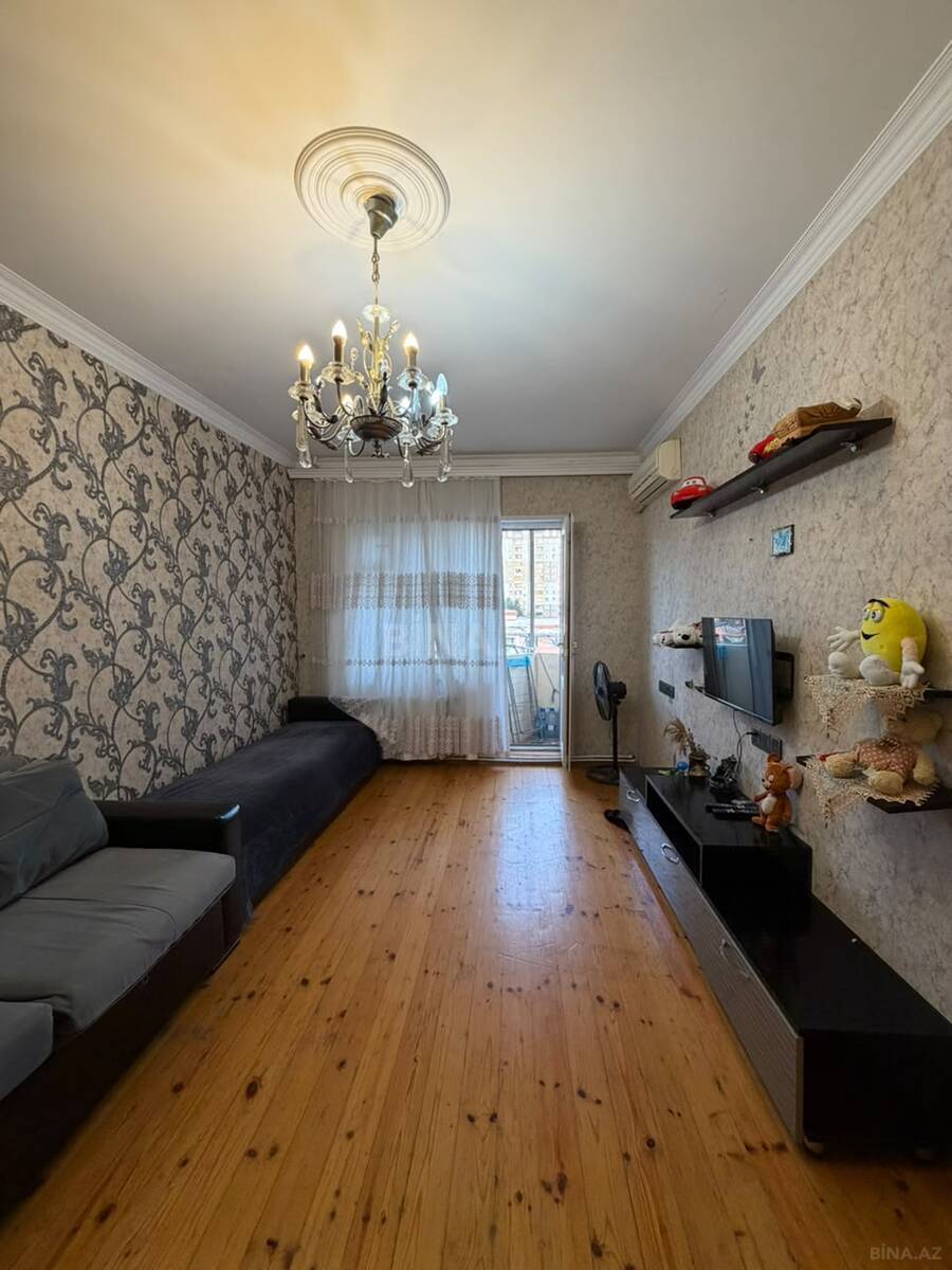 2 otaqlı Köhnə tikili, Əhmədli m., Bakı