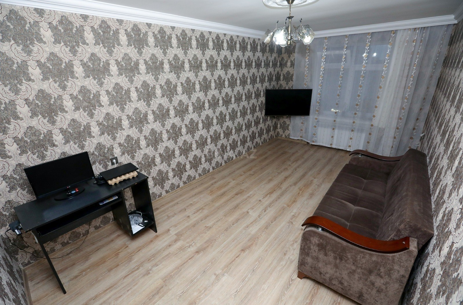 3 otaqlı Köhnə tikili, Əhmədli m., Bakı