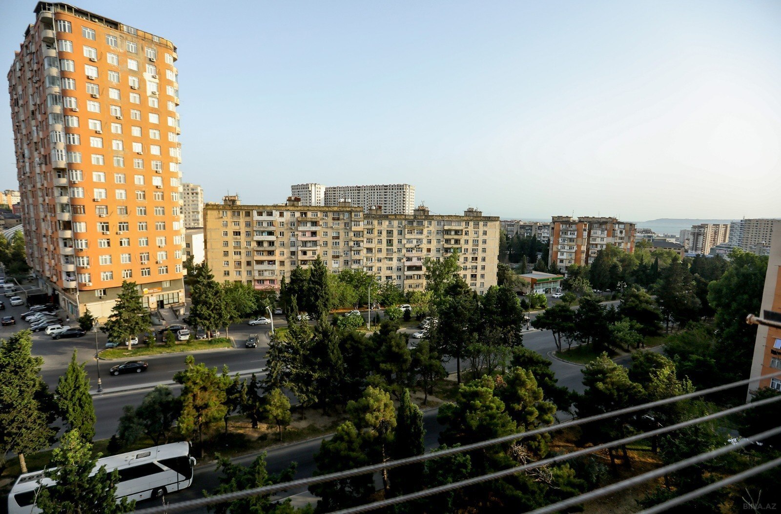 3 otaqlı Köhnə tikili, Əhmədli m., Bakı