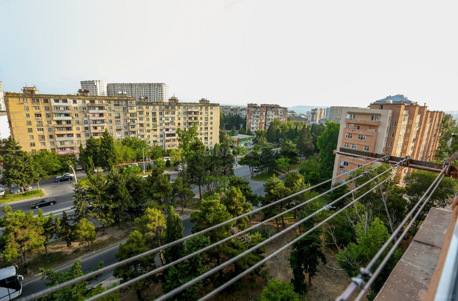 3 otaqlı Köhnə tikili, Əhmədli m., Bakı
