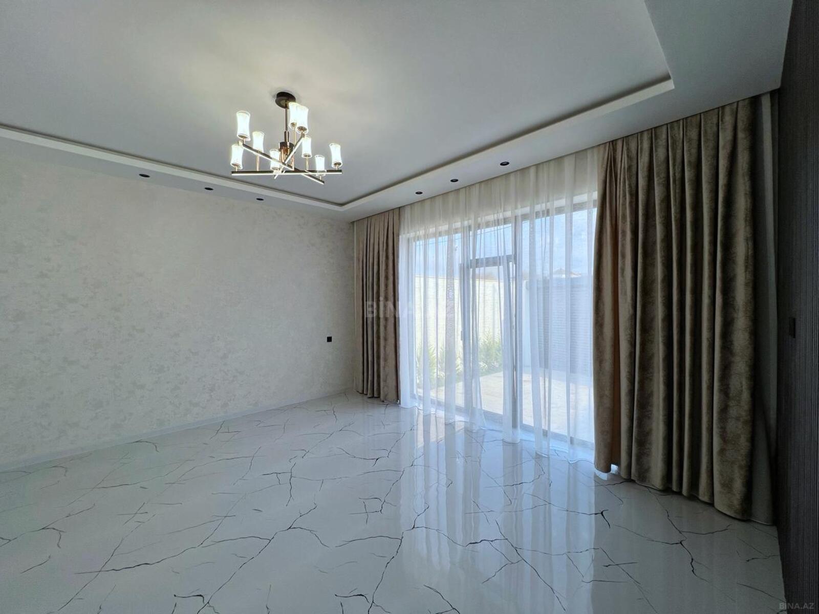4 otaqlı Həyət evi/Bağ evi, Şüvəlan q., Bakı
