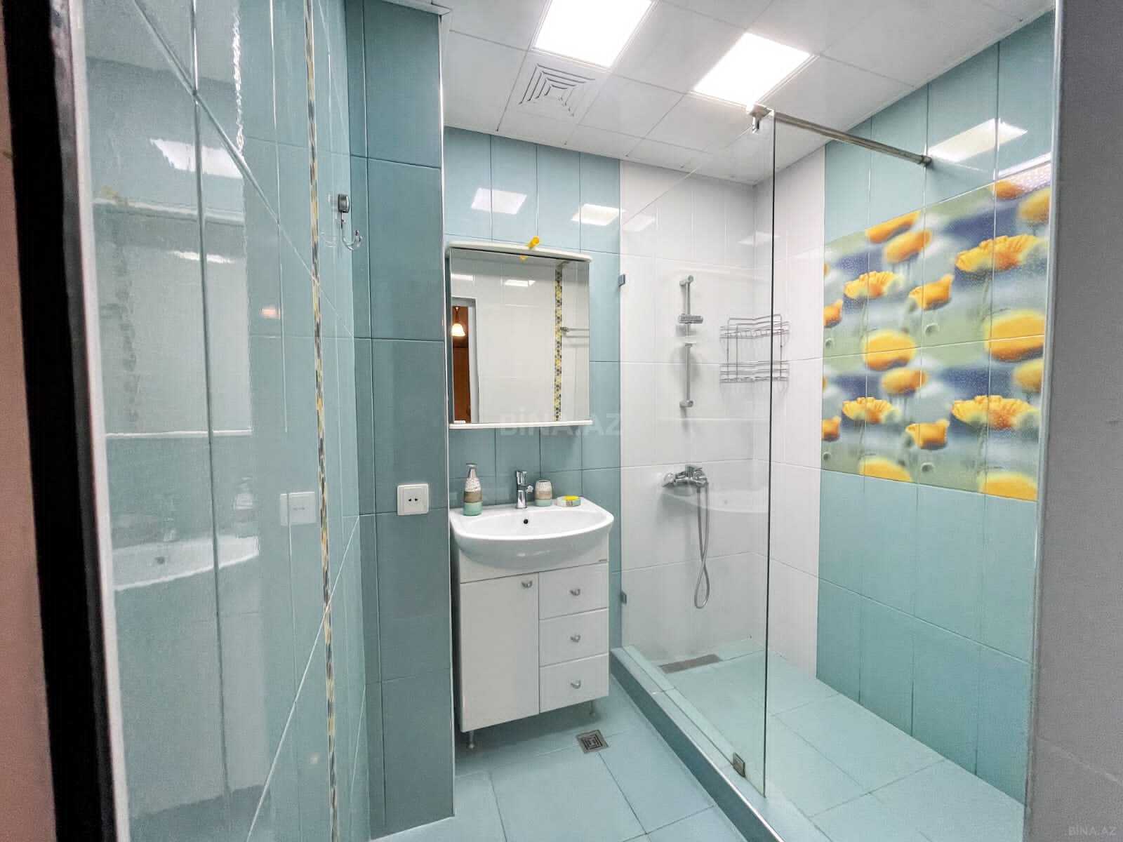 2 otaqlı Köhnə tikili, 28 May m., Bakı