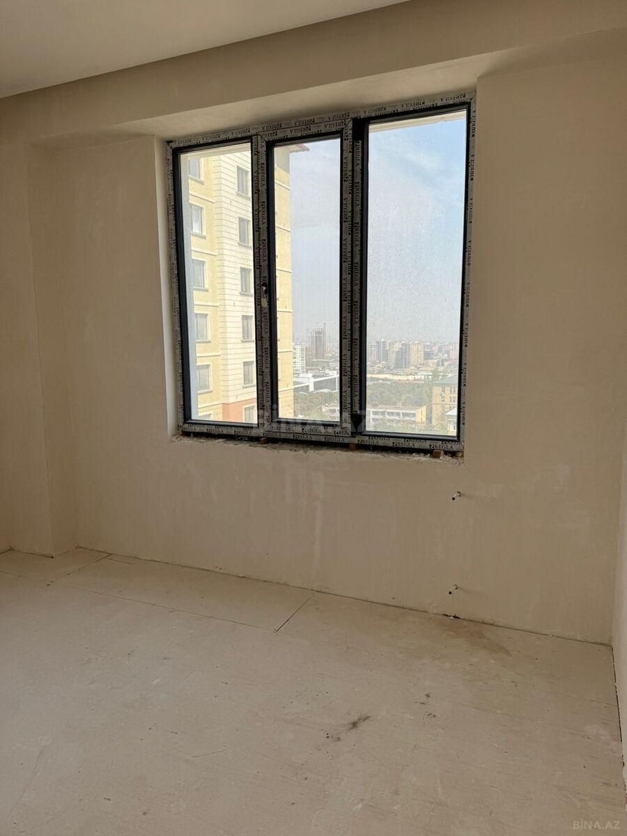 3 otaqlı Köhnə tikili, Elmlər Akademiyası m., Bakı