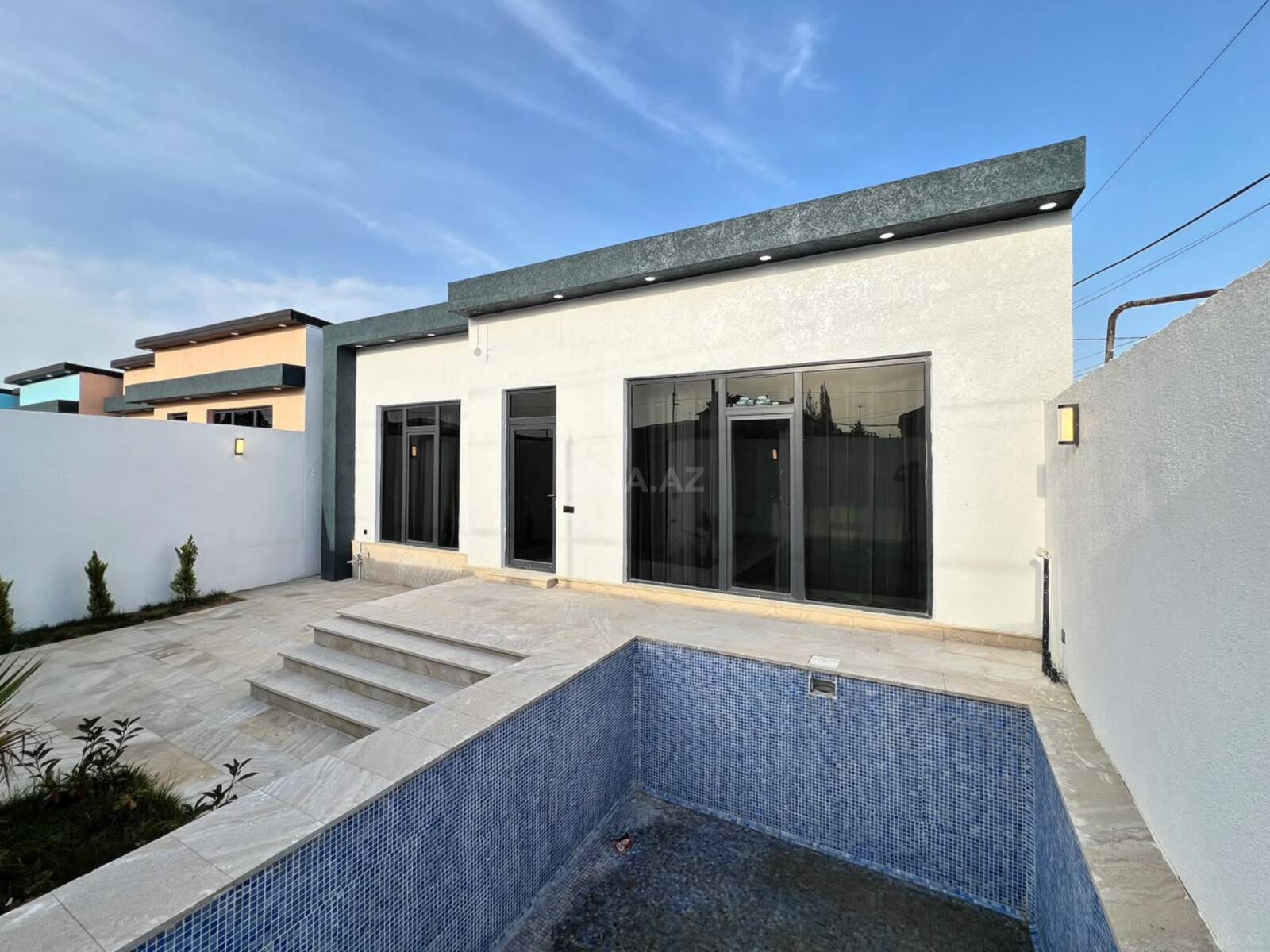 4 otaqlı Həyət evi/Bağ evi, Mərdəkan q., Bakı