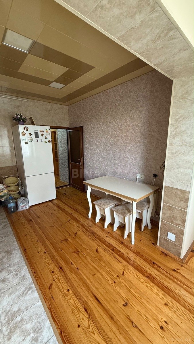 2 otaqlı Köhnə tikili, Əhmədli q., Bakı