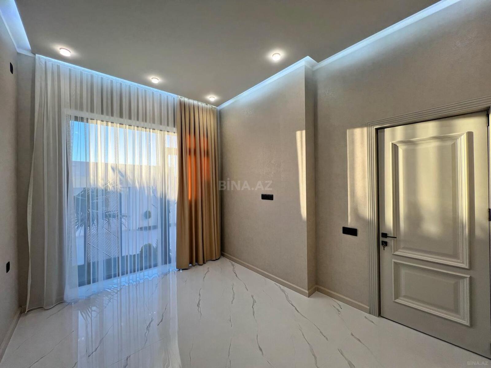 5 otaqlı Həyət evi/Bağ evi, Mərdəkan q., Bakı