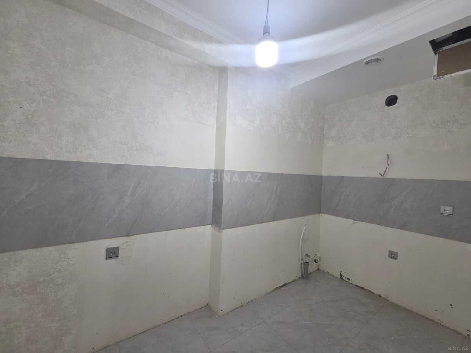 3 otaqlı Yeni tikili, Xırdalan