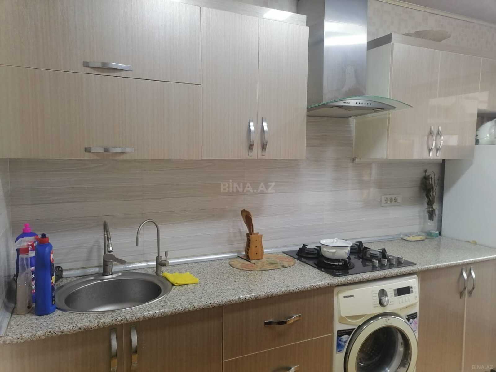 3 otaqlı Köhnə tikili, Sumqayıt