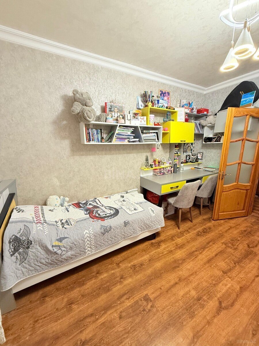3 otaqlı Köhnə tikili, Nəriman Nərimanov m., Bakı