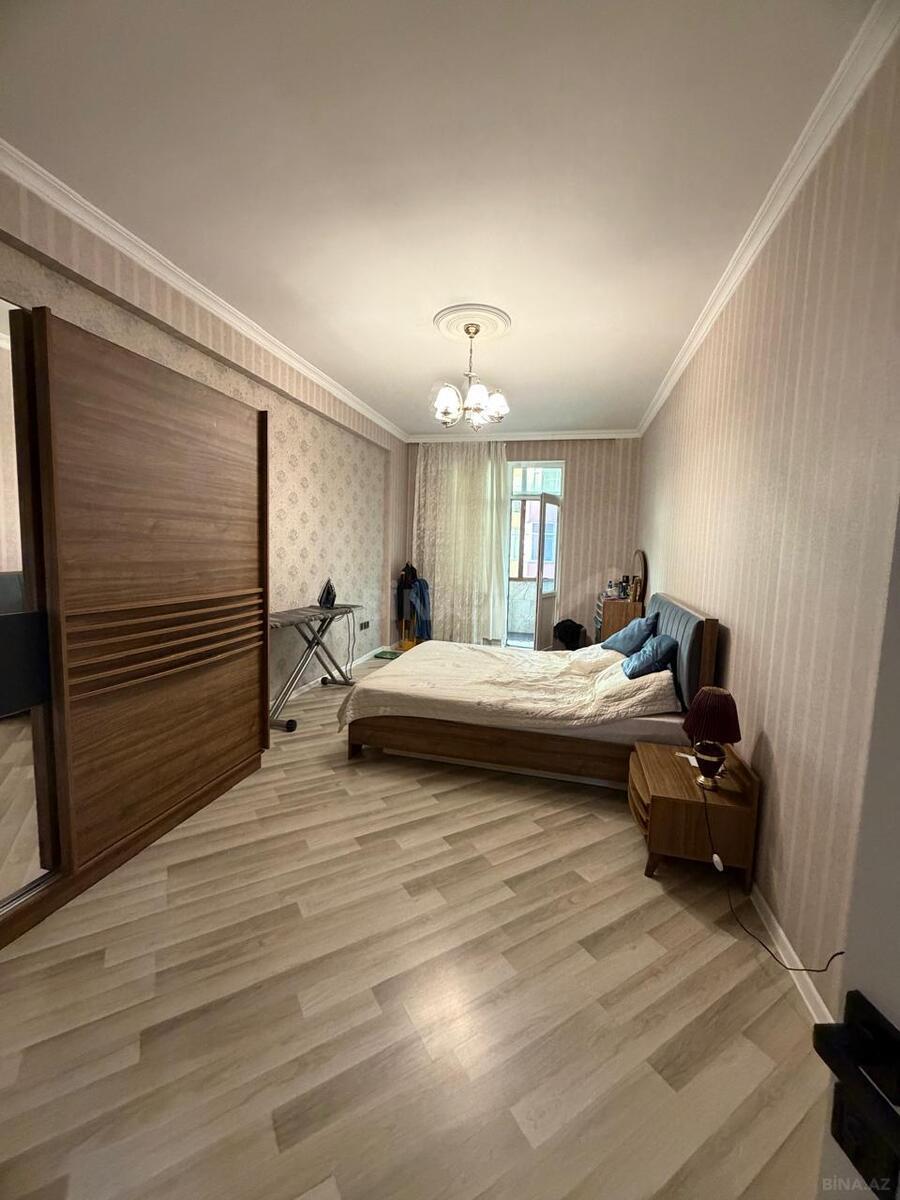 3 otaqlı Yeni tikili, İnşaatçılar m., Bakı