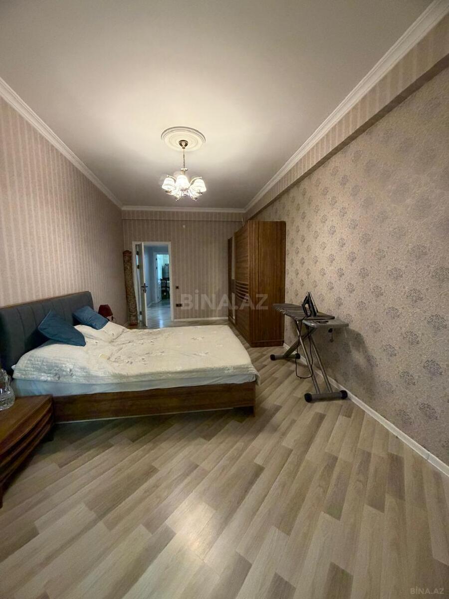 3 otaqlı Yeni tikili, İnşaatçılar m., Bakı