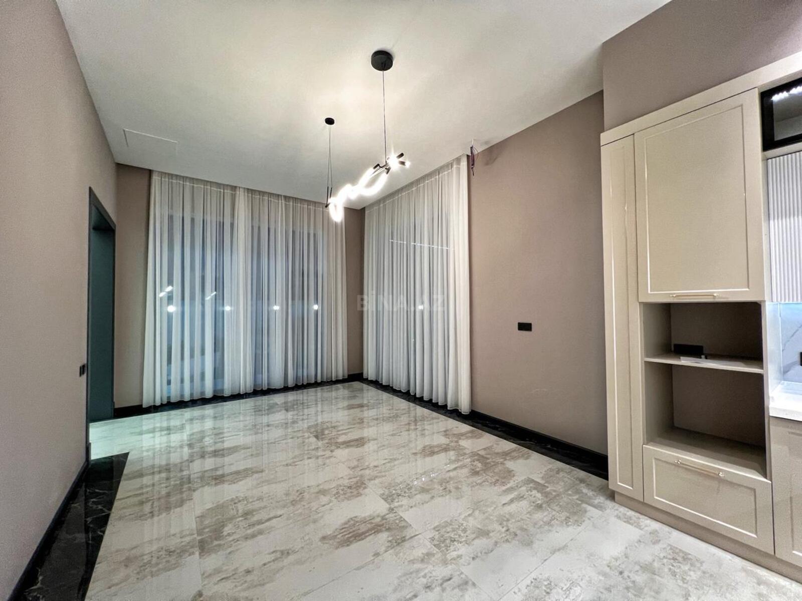 5 otaqlı Həyət evi/Bağ evi, Mərdəkan q., Bakı