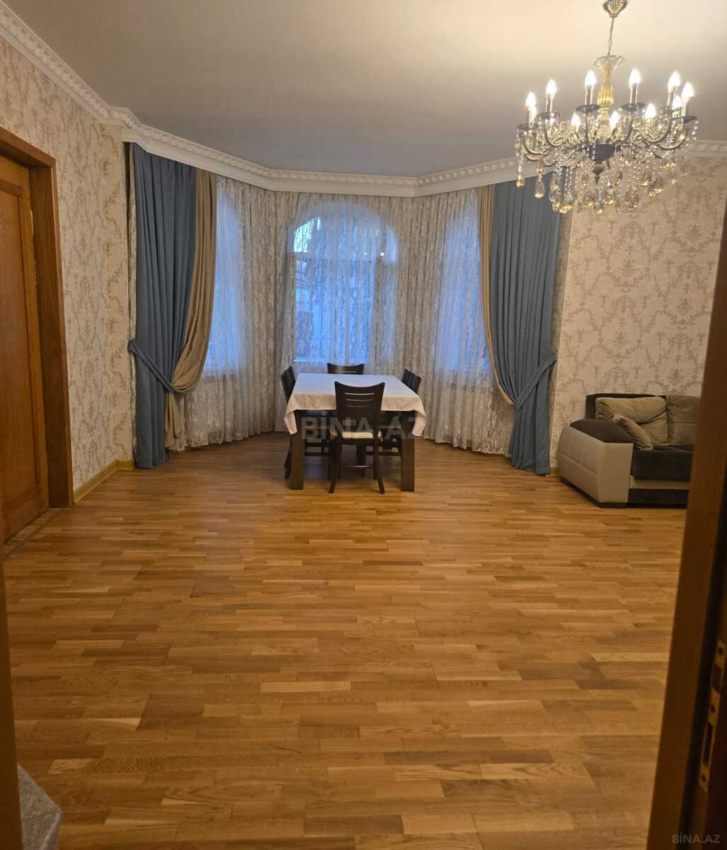 4 otaqlı Həyət evi/Bağ evi, Mərdəkan q., Bakı