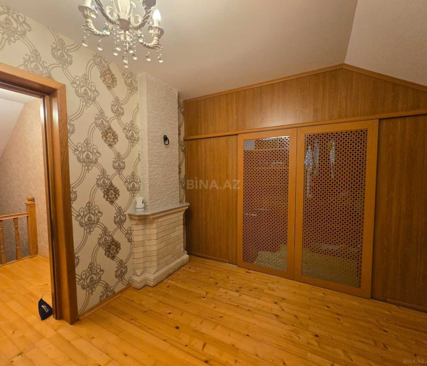 4 otaqlı Həyət evi/Bağ evi, Mərdəkan q., Bakı