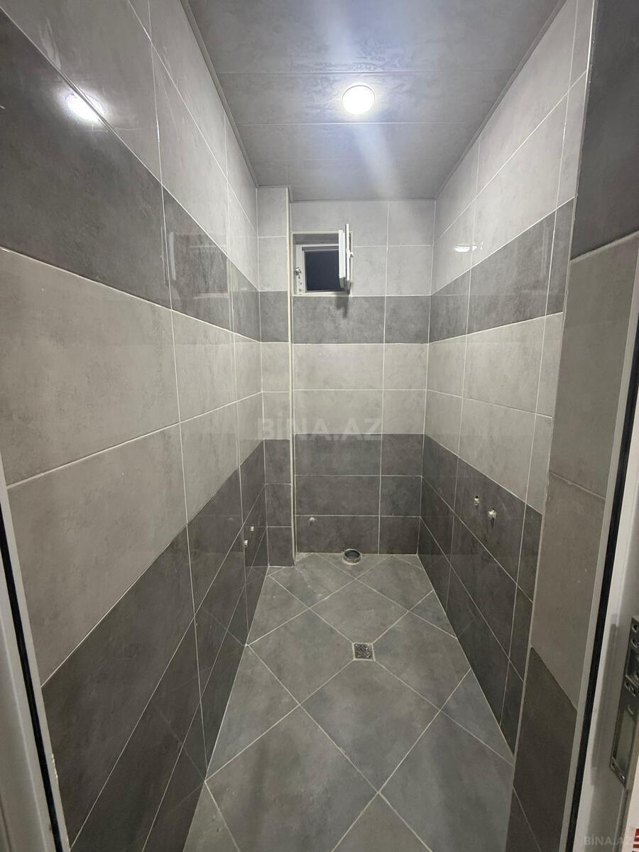 3 otaqlı Yeni tikili, Xırdalan