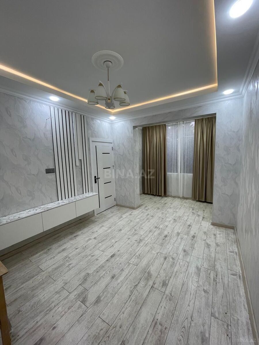 2 otaqlı Köhnə tikili, Memar Əcəmi m., Bakı