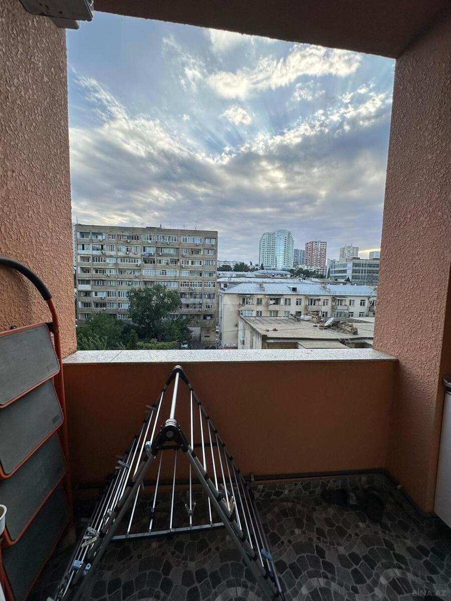 2 otaqlı Yeni tikili, Elmlər Akademiyası m., Bakı