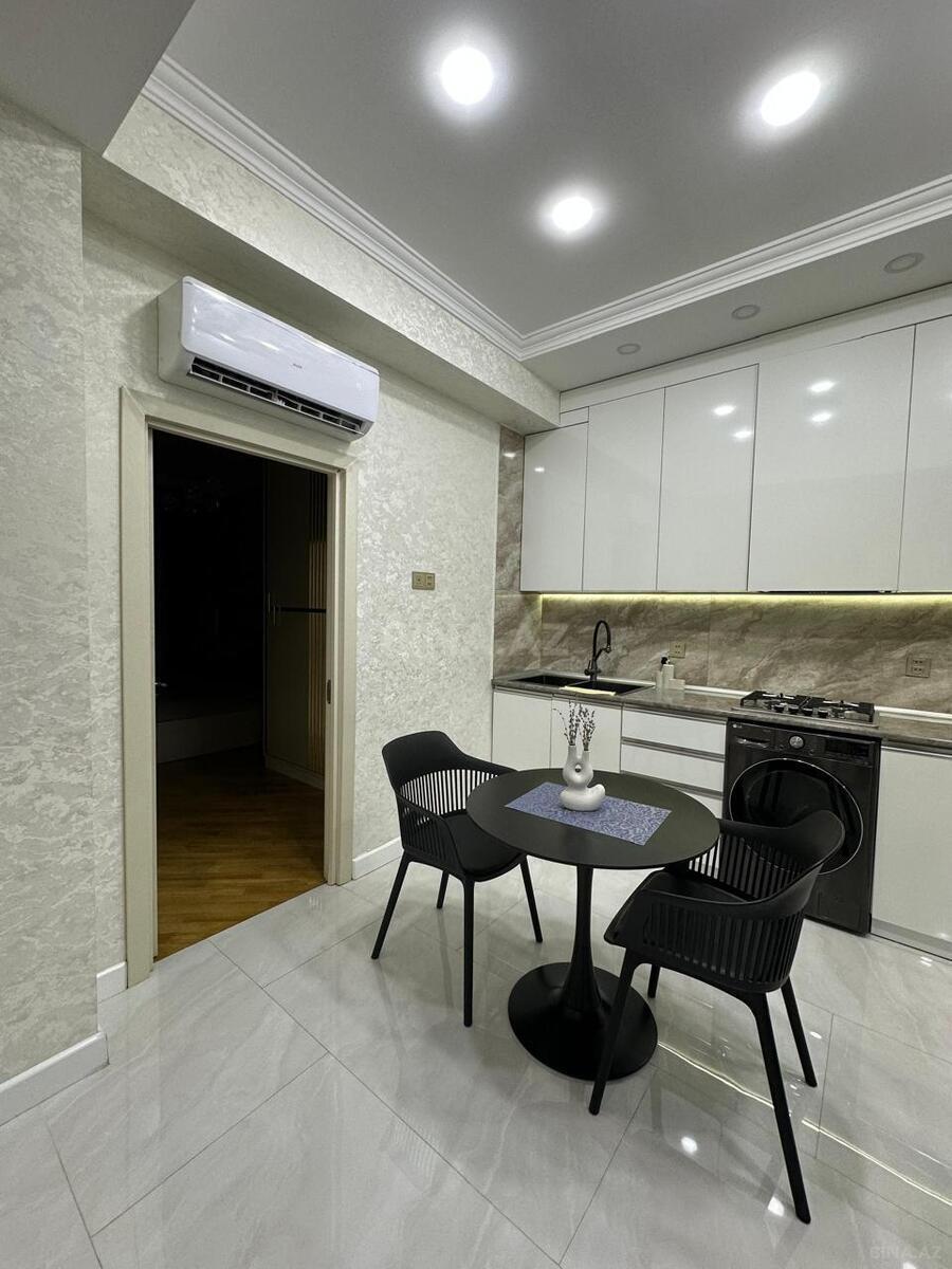 2 otaqlı Yeni tikili, Elmlər Akademiyası m., Bakı