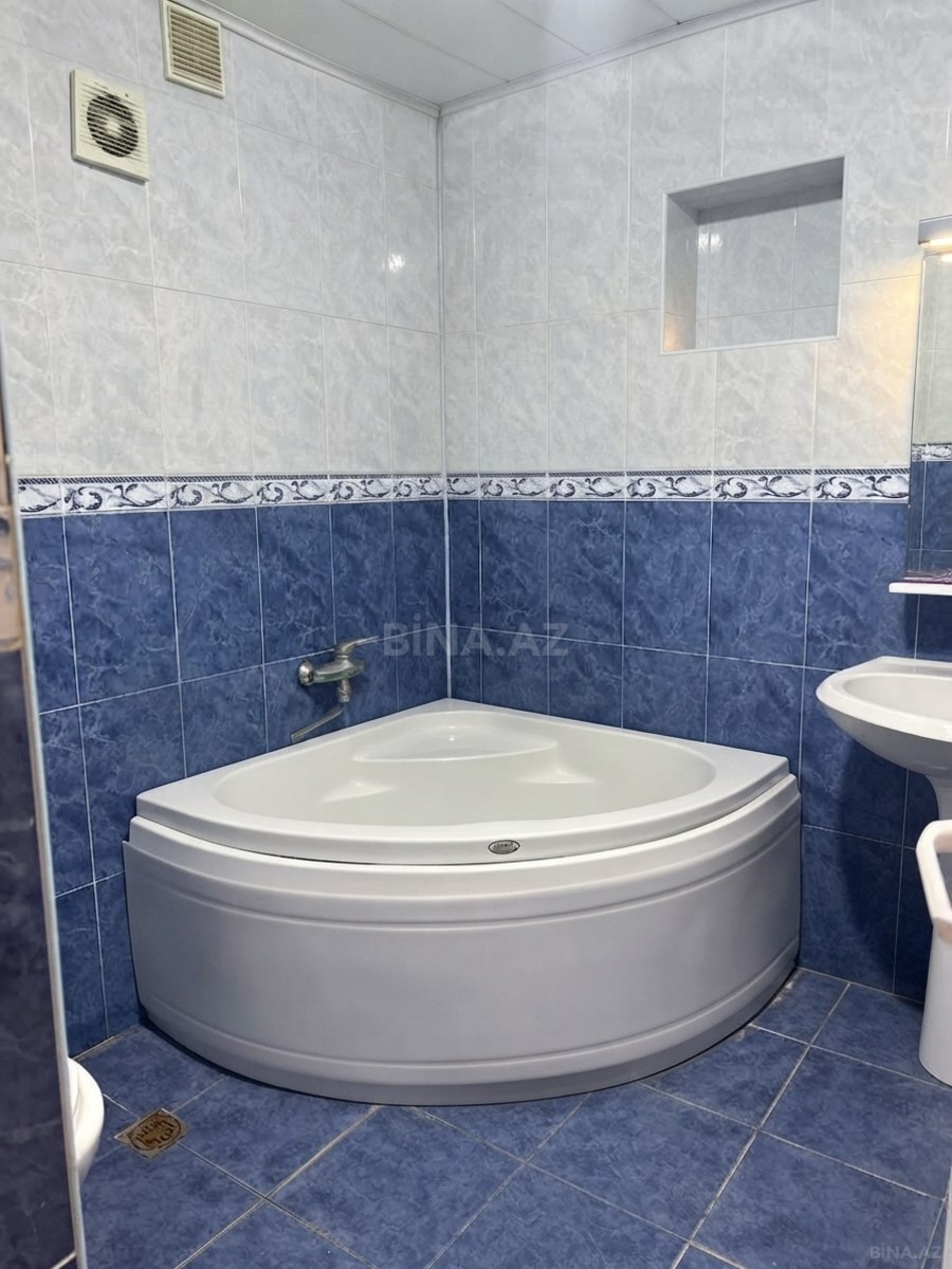 2 otaqlı Köhnə tikili, Elmlər Akademiyası m., Bakı