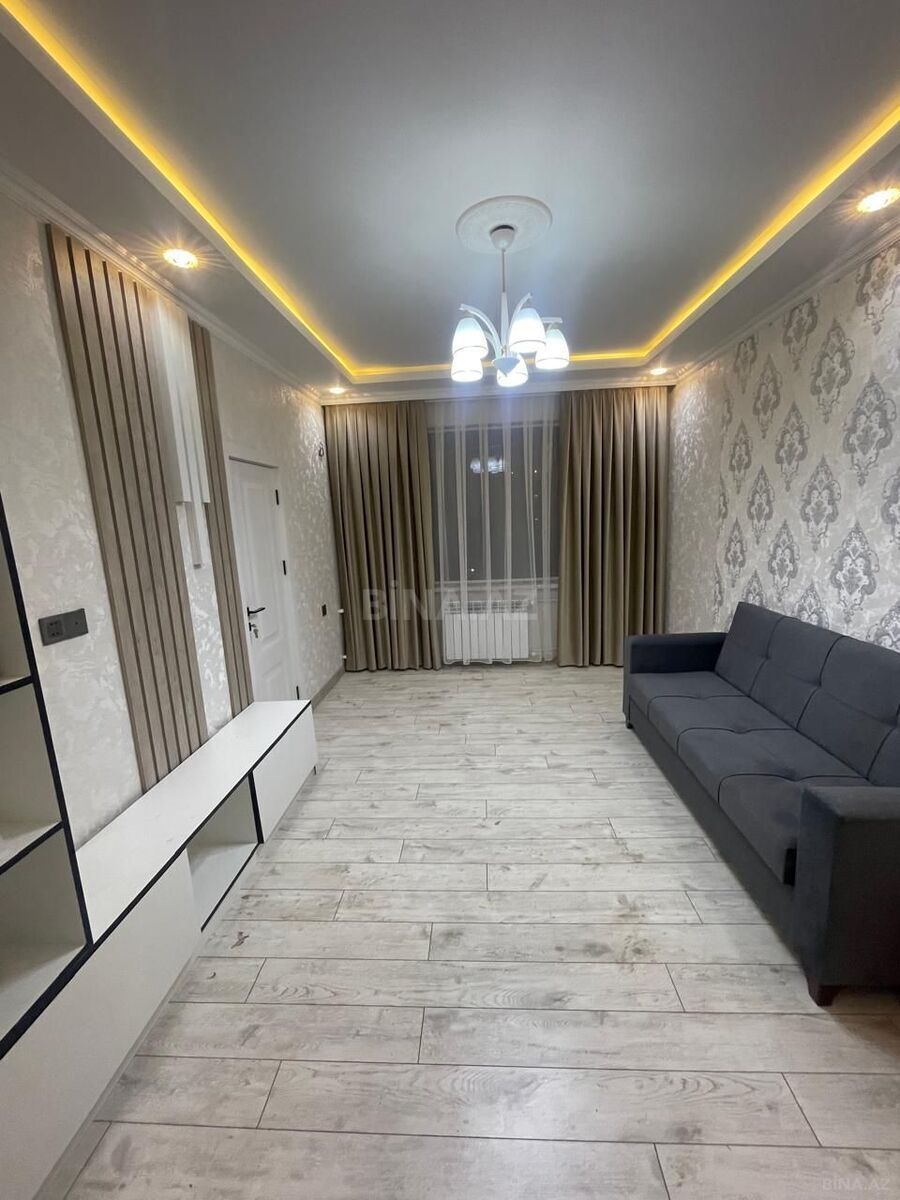 2 otaqlı Köhnə tikili, Memar Əcəmi m., Bakı