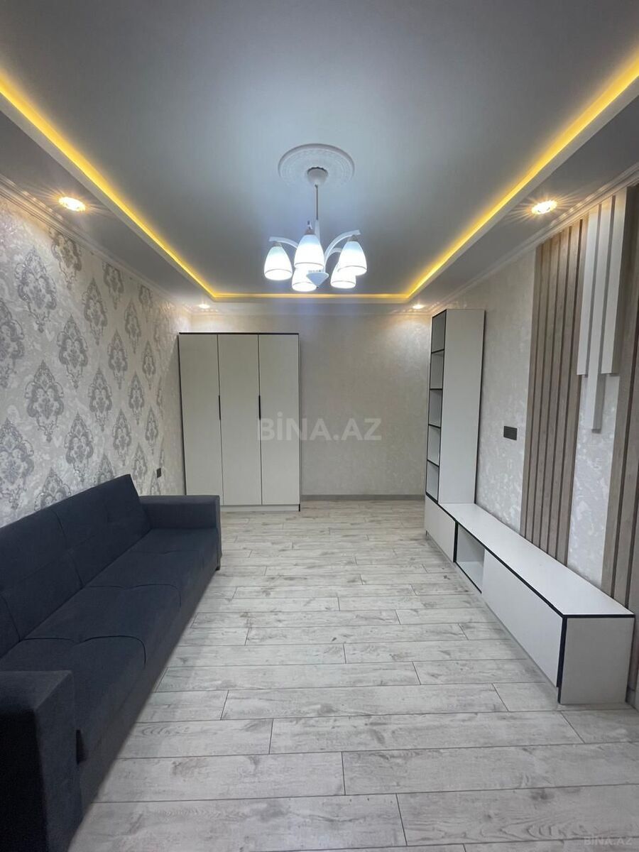 2 otaqlı Köhnə tikili, Memar Əcəmi m., Bakı