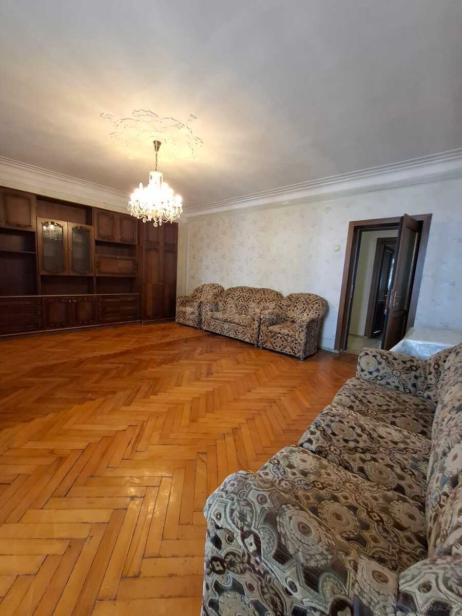 4 otaqlı Yeni tikili, 28 May m., Bakı
