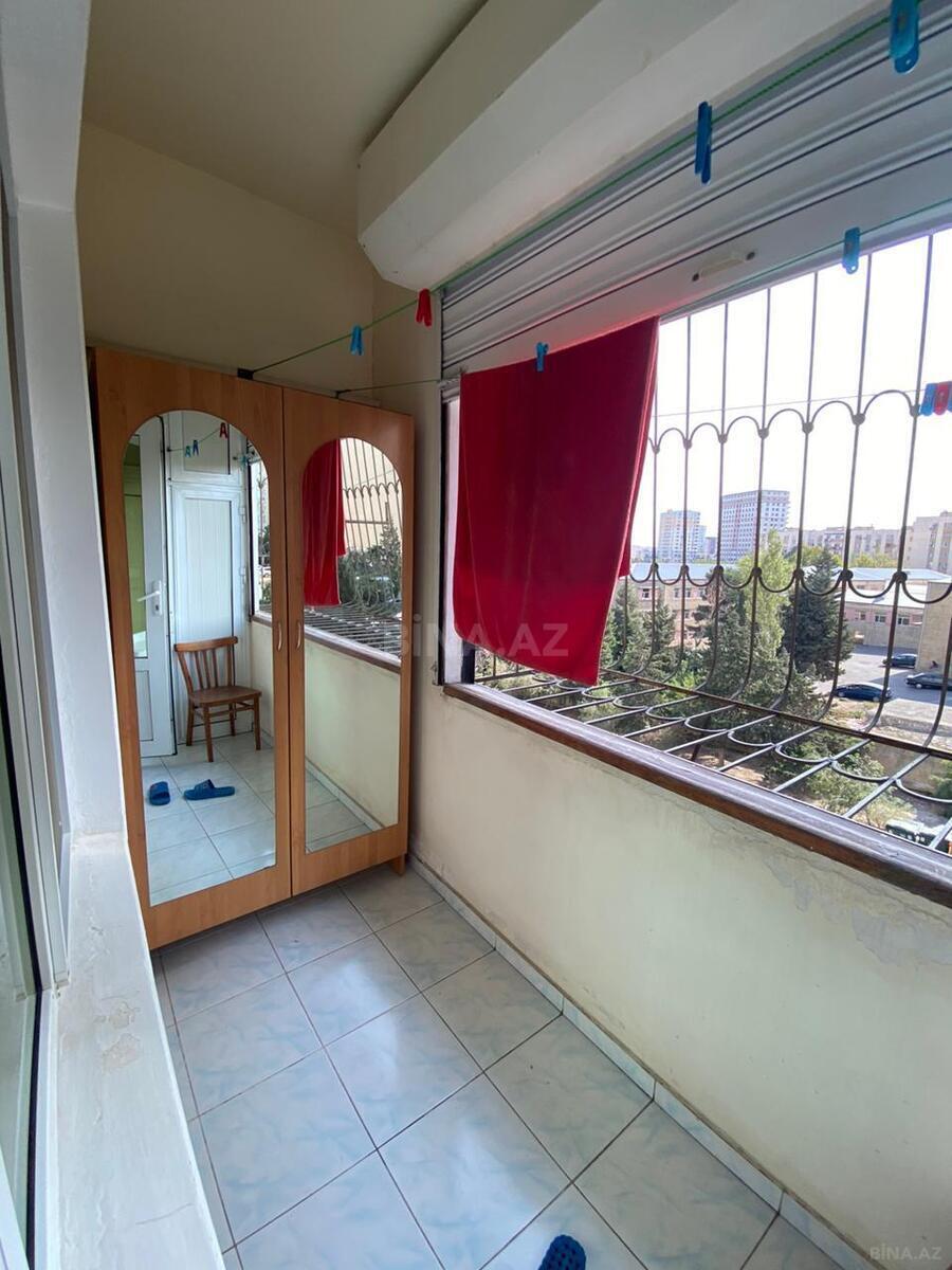 3 otaqlı Köhnə tikili, Memar Əcəmi m., Bakı