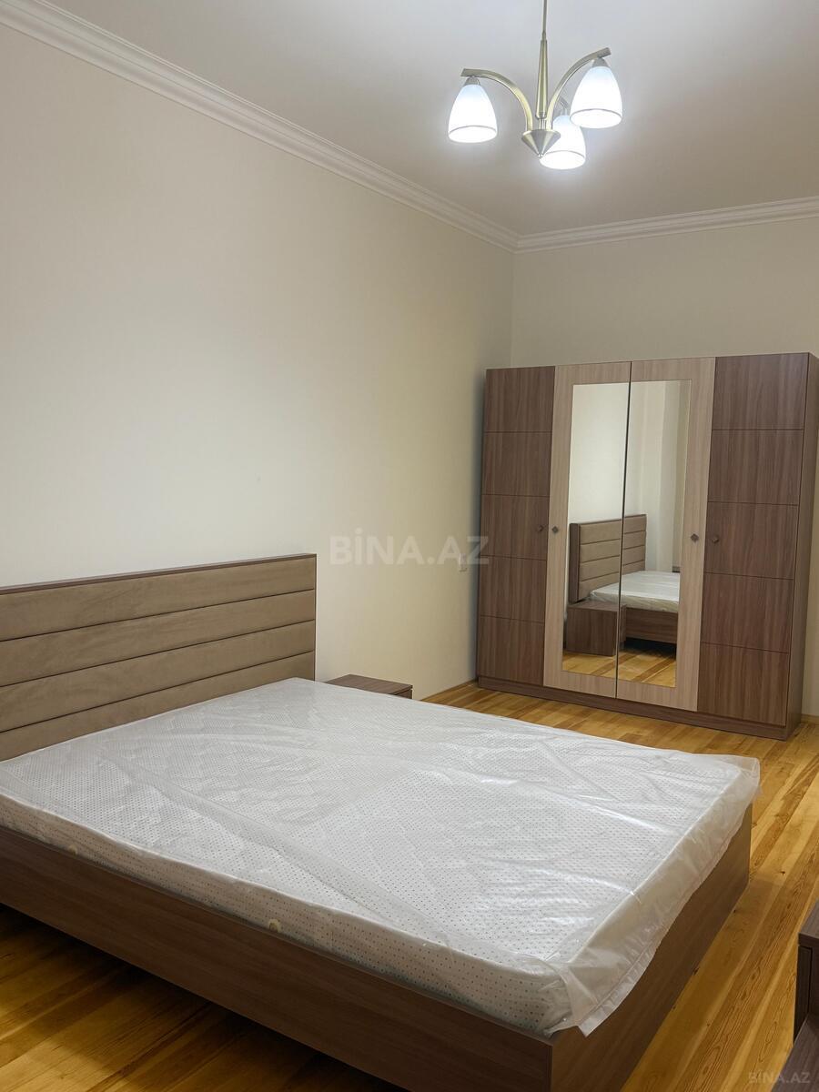 3 otaqlı Yeni tikili, Xırdalan