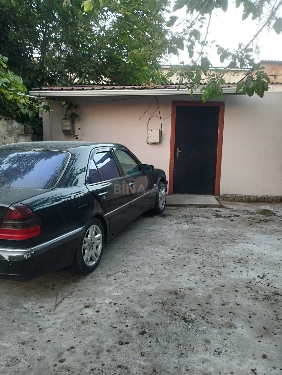 2 otaqlı Həyət evi/Bağ evi, Suraxanı q., Bakı