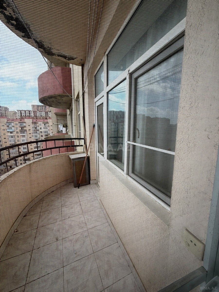 3 otaqlı Yeni tikili, İnşaatçılar m., Bakı