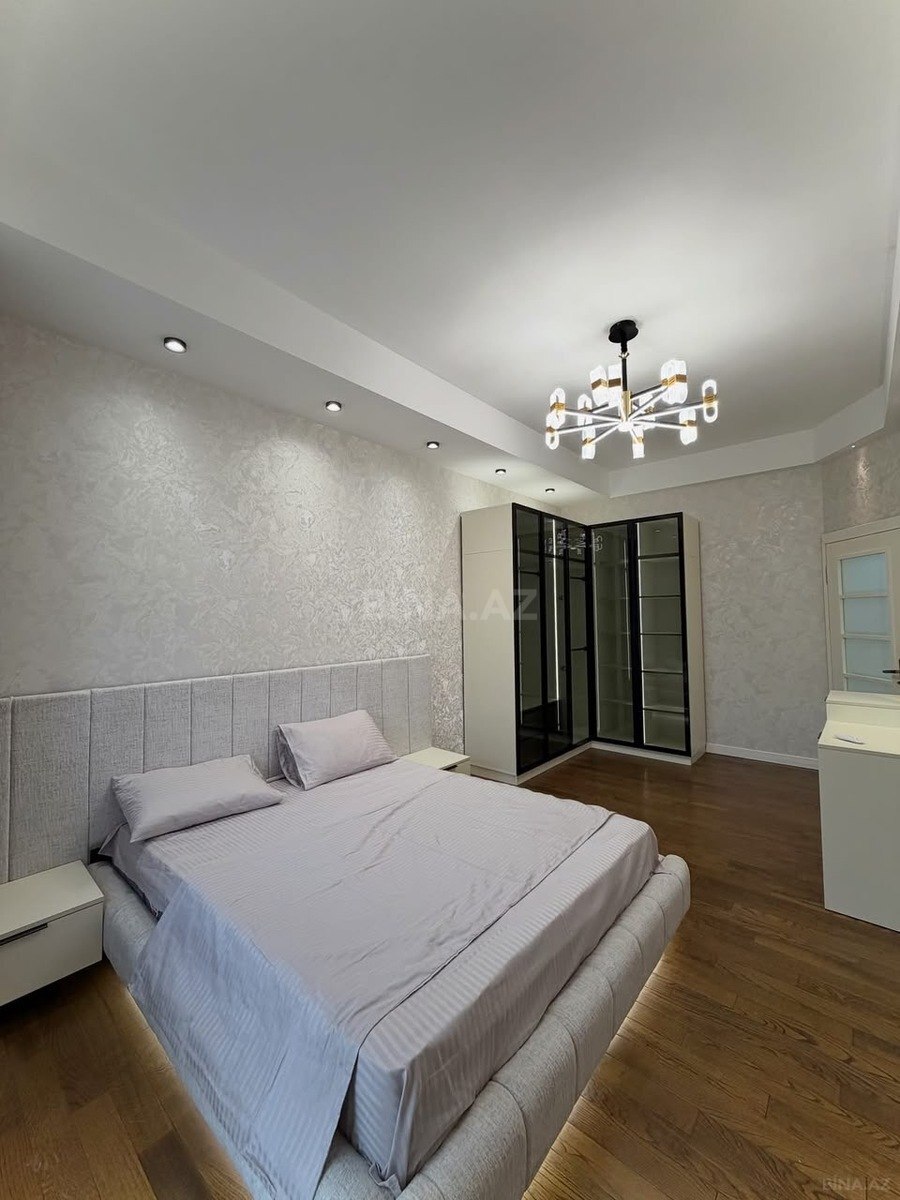 3 otaqlı Yeni tikili, 8 Noyabr m., Bakı