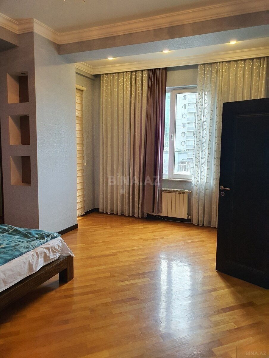 4 otaqlı Yeni tikili, 28 May m., Bakı